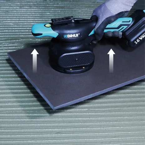 Bihui Vákumos Akkumulátoros Lapvibrátor 21V/35Kg